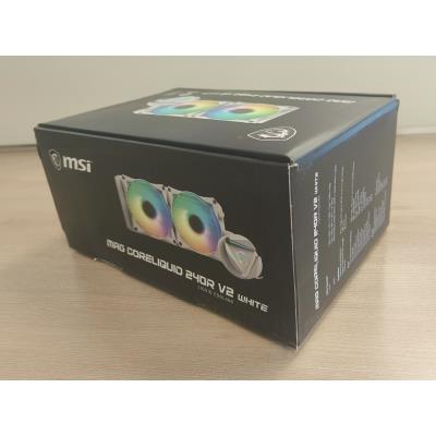 OPRAVENÉ - MSI vodní chladič CPU MAG CORELIQUID 240R V2 White/ bílý/ 2x 120mm ARGB fan/ podpora LGA1700
