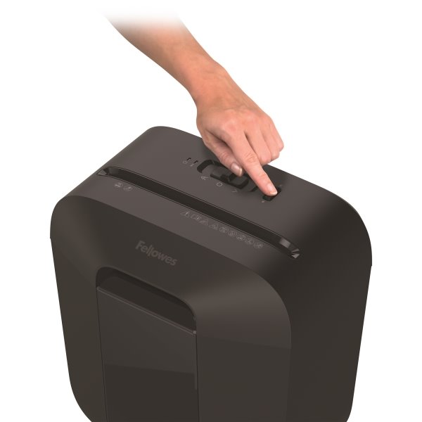 FELLOWES skartovač LX 25/ křížový řez 4x40 mm/ objem koše 11,5 l/ stupeň utajení P-4 (důvěrné)/ černý