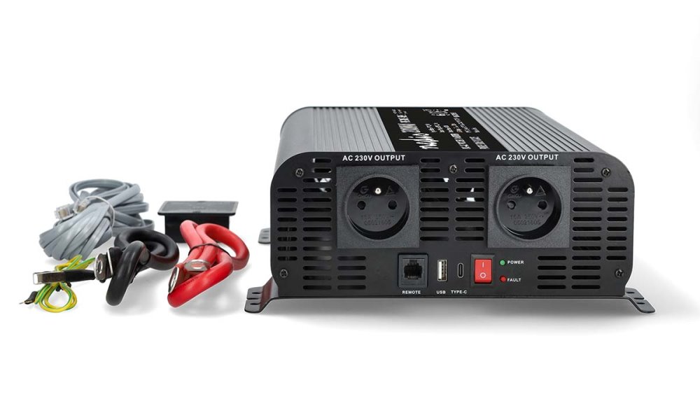 NEDIS měnič napětí/ čistá sinusoida/ 24 V DC/230 V AC 50 Hz/ 2000 W (4000 W špička)/ USB-A / USB-C/ 2x zásuvka typu E