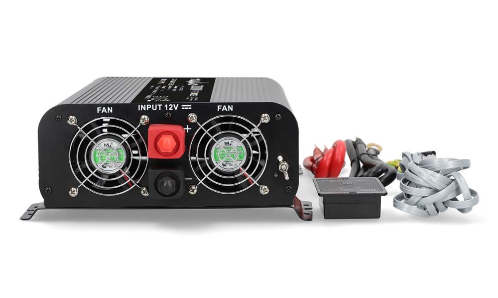 NEDIS měnič napětí/ čistá sinusoida/ 12 V DC/230 V AC 50 Hz/ 2000 W (4000 W špička)/ USB-A / USB-C/ 2x zásuvka typu E