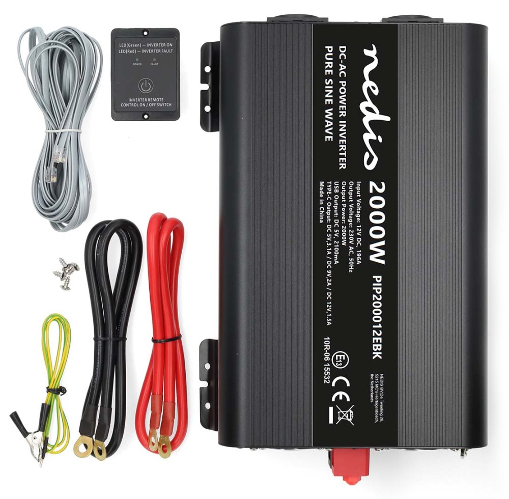 NEDIS měnič napětí/ čistá sinusoida/ 12 V DC/230 V AC 50 Hz/ 2000 W (4000 W špička)/ USB-A / USB-C/ 2x zásuvka typu E