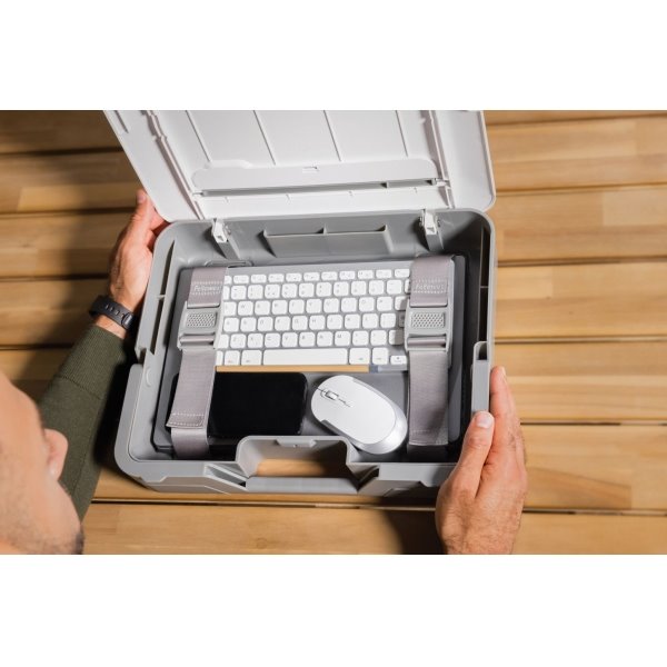 FELLOWES kufřík a podložka pod notebook BREYTA černý