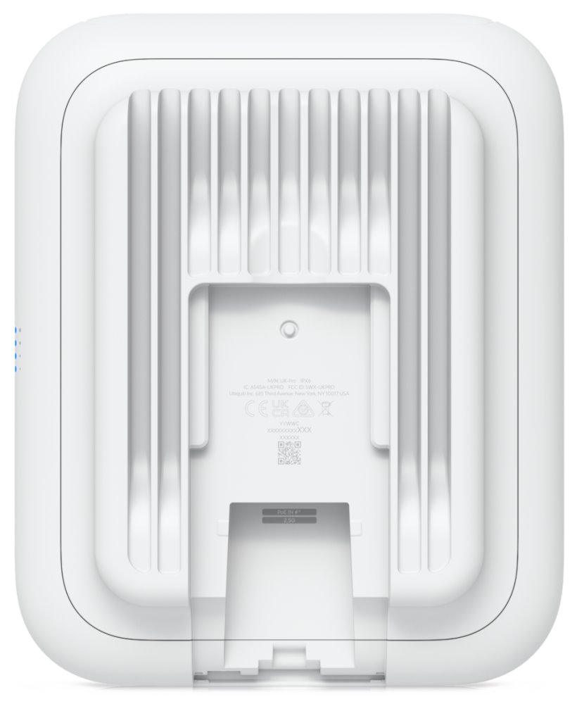Ubiquiti UniFi U7 Outdoor - Wi-Fi 7 AP, 2.4/5GHz, až 5 Gbps, sektor anténa, 1x 2.5GbE, venkovní, PoE+ (bez PoE injekt.)