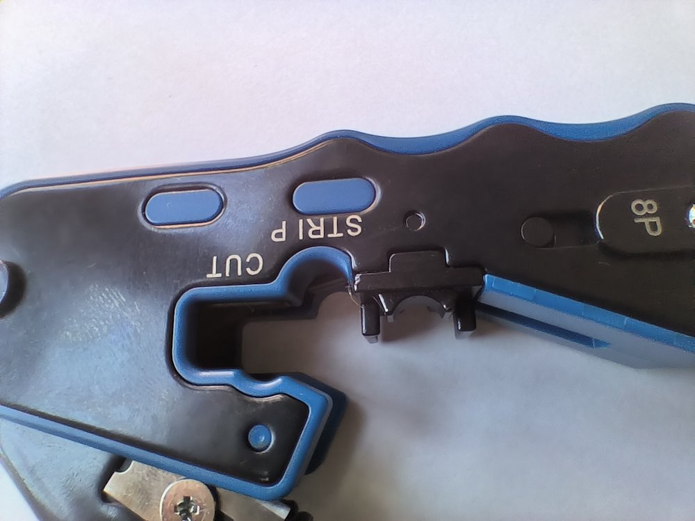 XtendLan Kleště krimpovací profi kleště RJ-45, EZ RJ-45