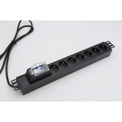 XtendLan 19'' rozvodný panel 7x 230V, ČSN, s nadproudovým jističem/vypínačem-ADV, 1,8 m