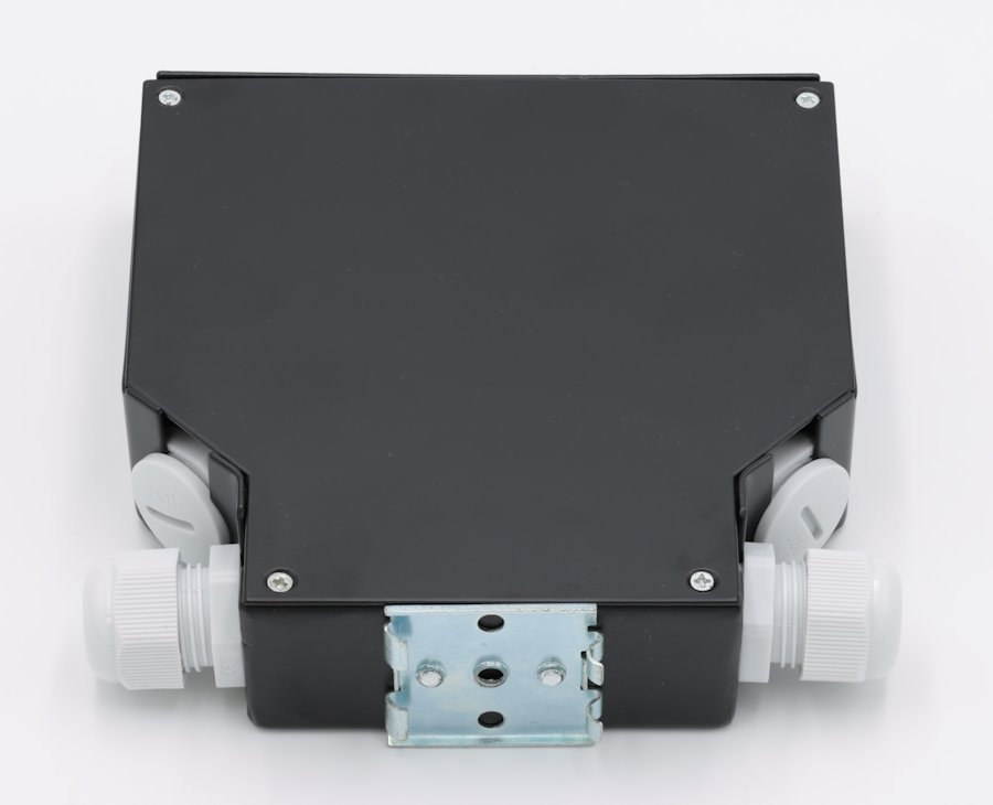 XtendLan mini rozvadeč na DIN lištu, 8x SC Simplex, 4 vstupní otvory, krytka, černý