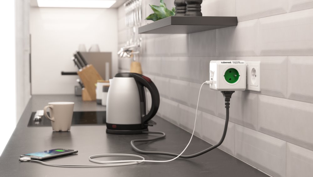 Cubenest Powercube Original USB PD 20W, A+C, 4× zásuvka, bílá/zelená, dětská pojistka, uzemnění, max. 16A/250V~3680W