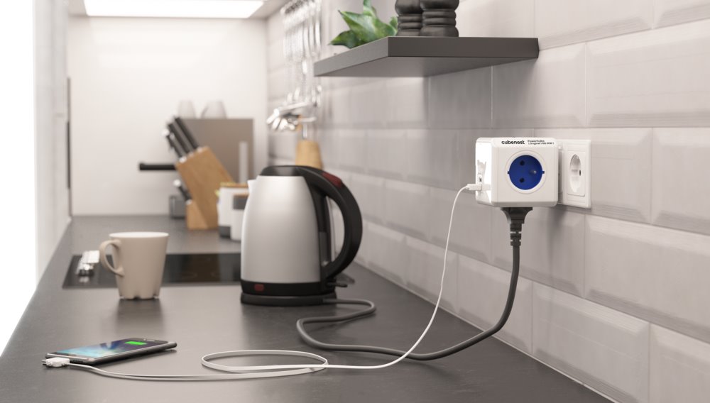 Cubenest Powercube Original USB PD 20W, A+C, 4× zásuvka, bílá/modrá, dětská pojistka, uzemnění, max. 16A/250V~3680W