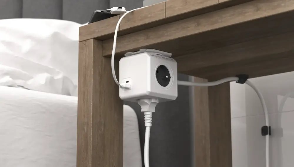 Cubenest Powercube Extended USB PD 20W, A+C, 4× zásuvka, 3m, bílá/šedá,  dětská pojistka, uzemnění, dok, 10A/250V