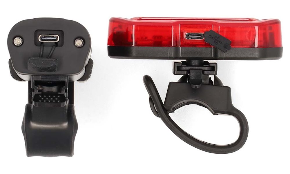 NEDIS světlo na kolo/ napájení z baterie/ 5 V DC/ 3 W/ včetně baterií/ dobíjecí/ 6500 K/ dosah svitu 100 m/ USB-C/ černé