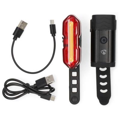 NEDIS světlo na kolo/ napájení z baterie/ 5 V DC/ 3 W/ včetně baterií/ dobíjecí/ 6500 K/ dosah svitu 100 m/ USB-C/ černé