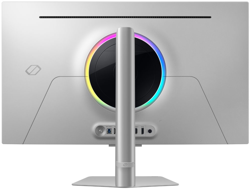 Samsung Odyssey OLED G8 32" / G80SD / 4K 3840x2160 / 16:9 / OLED / 0,03ms / 240Hz / HDMI/DP/USB/WiFi/BT/PIVOT/VESA/Repro