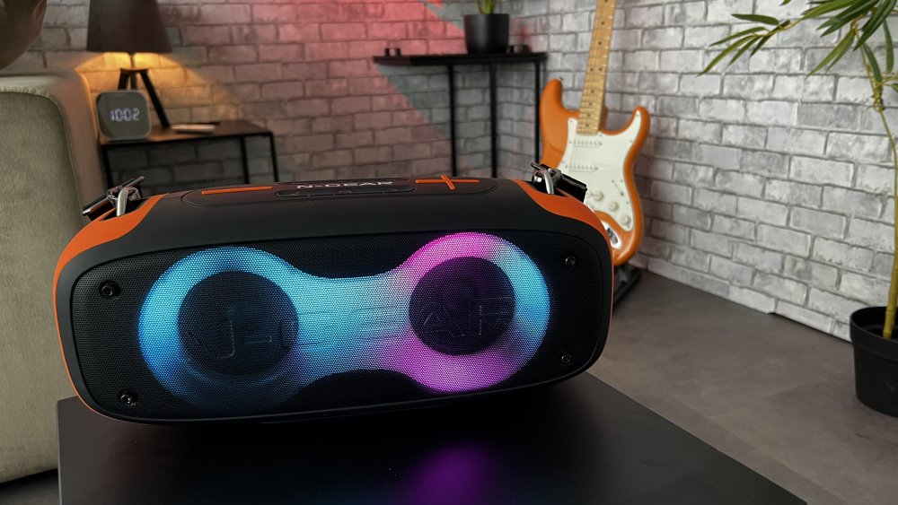 N-GEAR PARTY LET'S GO PARTY SPEAKER BLAZOOKA 830 / BT/ 2x35W/ IPX5/ USB/ Disco LED/ MIC