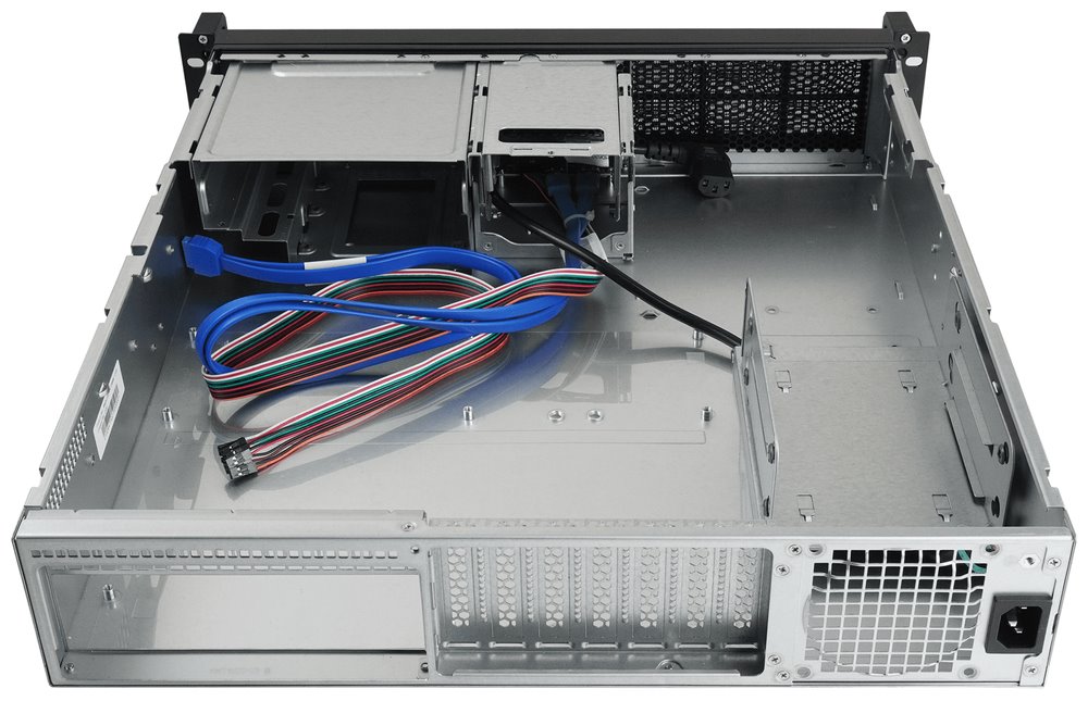 CHIEFTEC rack 19" 2U UNC-209SR-B 400W, USB 3.0, černý, s lyžinami