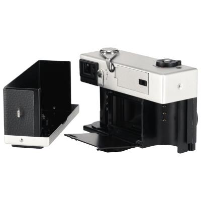 Rollei 35AF/ analog/ 35mm f/2.8 Objektiv/ blesk