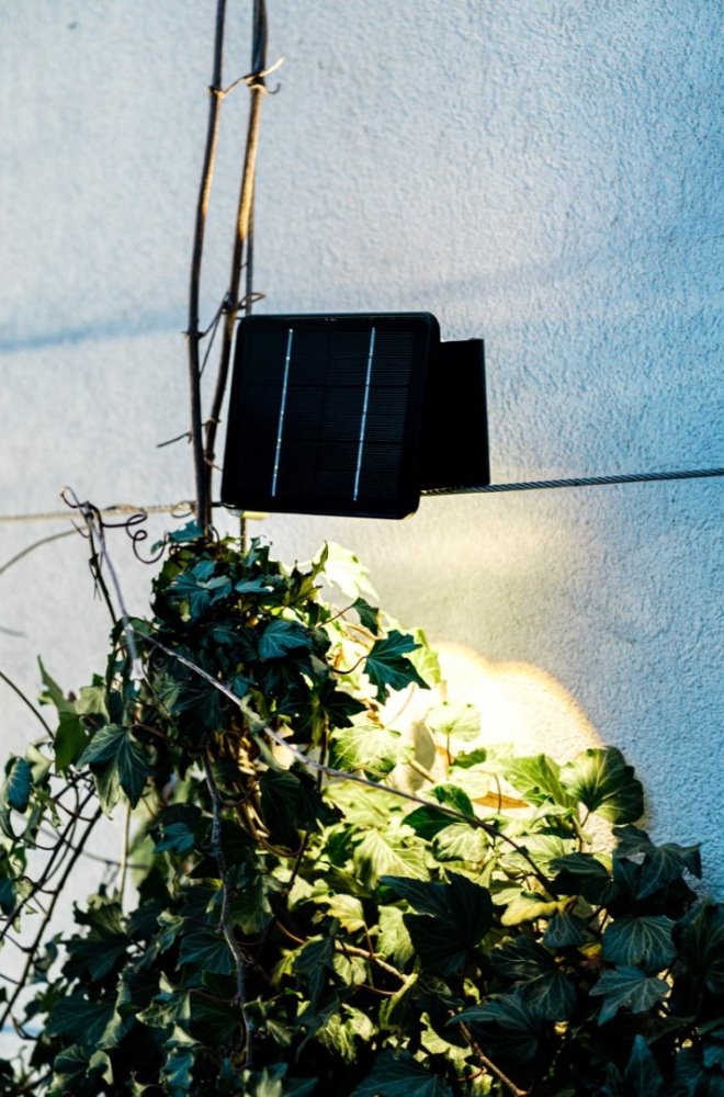 IMMAX WALL-5 venkovní solární nástěnné LED osvětlení se světelným čidlem, 2W