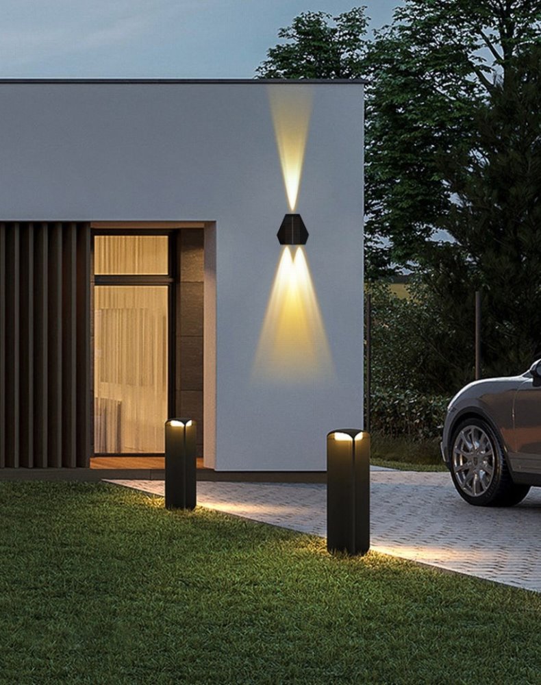 IMMAX WALL-2 venkovní solární nástěnné LED osvětlení se světelným čidlem, 2W