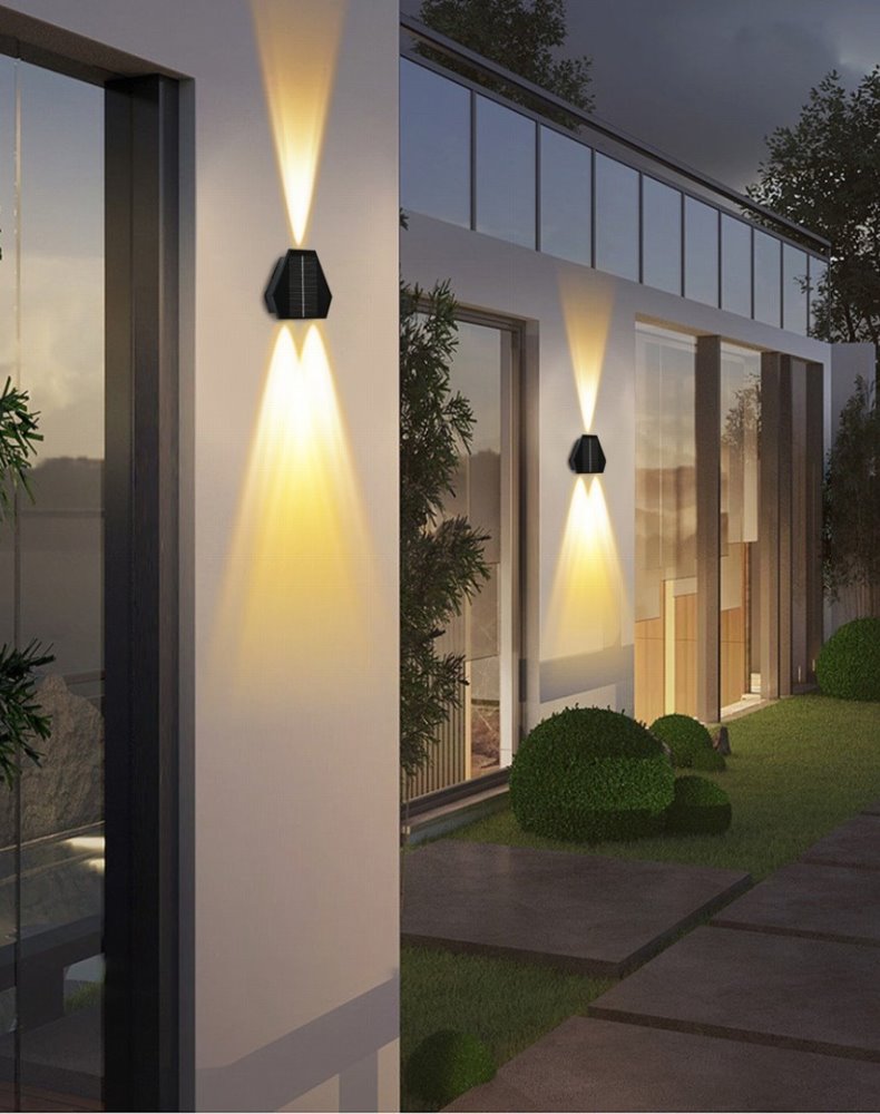 IMMAX WALL-2 venkovní solární nástěnné LED osvětlení se světelným čidlem, 2W