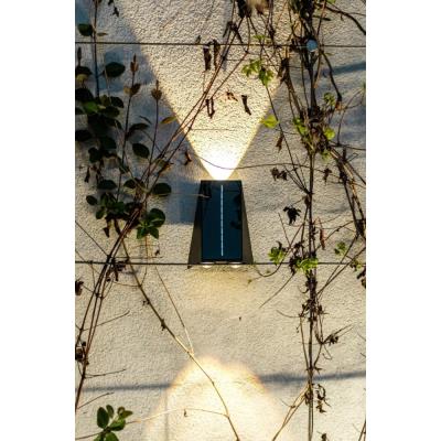 IMMAX WALL-4 venkovní solární nástěnné LED osvětlení se světelným čidlem, 2W