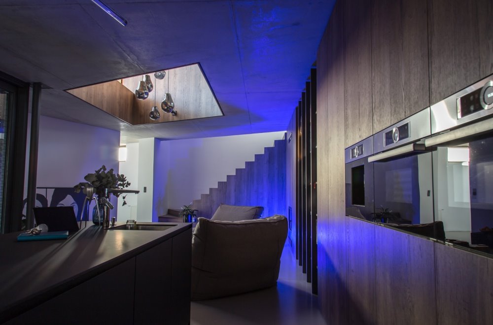 IMMAX NEO LITE SMART digitální LED pásek/ 18W/ Wi-Fi/ IP65/ RGB/ DO+Music/ 5m/ TUYA