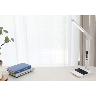 IMMAX LED stolní lampička Kingfisher/ Qi nabíjení/ 8,5W/ 400lm/ 12V/2,5A/ 3 barvy světla/ sklápěcí rameno/ bílá