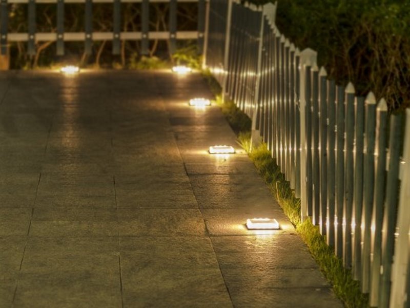 IMMAX TERRACE venkovní solární LED osvětlení/ 1,5W/ 30lm/ IP68/ 110x110x22mm/ černá