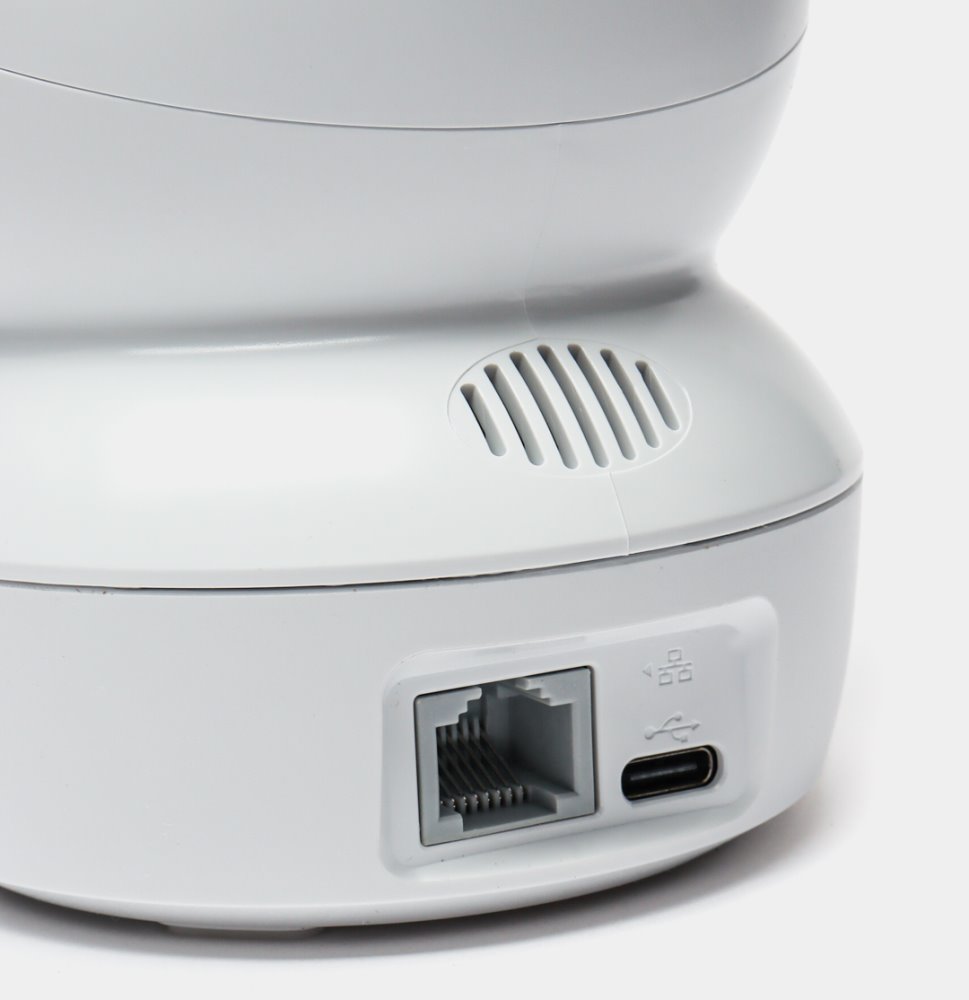 EZVIZ IP kamera H6C Pro 5MP/ vnitřní/ Wi-Fi/ 5Mpix/ objektiv 4mm/ H.265/ IR přísvit až 10m/ bílá