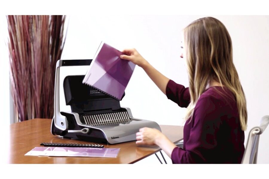 FELLOWES vazač QUASAR+ 500/ pracovní šířka 300 mm/ děrovací kapacita 25 listů/ A4/ maximální rozměr hřbetu 50 mm