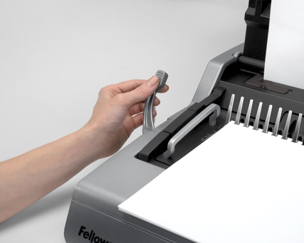 FELLOWES vazač GALAXY - E500/ pracovní šířka 300 mm/ děrovací kapacita 28 listů/ A5/ maximální rozměr hřbetu 50 mm