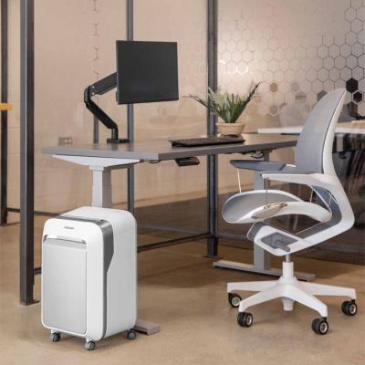 FELLOWES skartovač LX 211/ křížový řez 2x12mm/ objem koše 23 l/ stupeň utajení P-5 (tajné)/ bílý