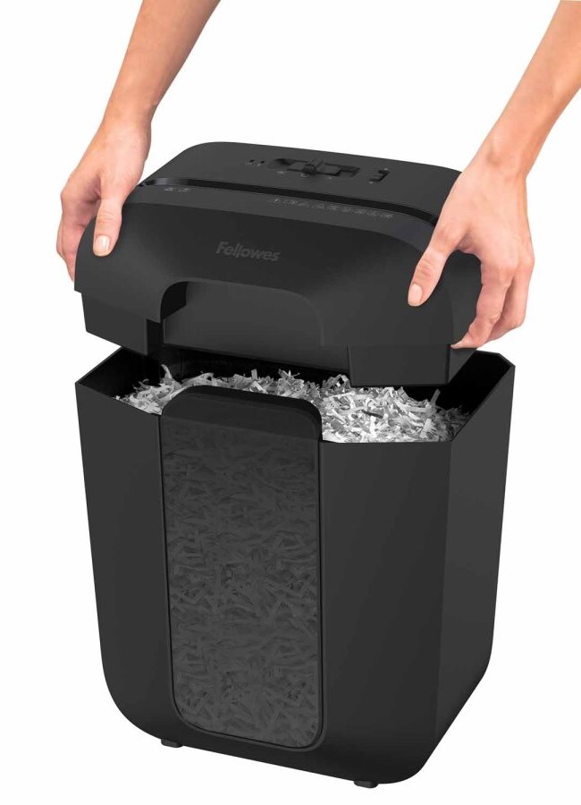 FELLOWES skartovač LX 45/ křížový řez 4x37mm/ objem koše 17 l/ stupeň utajení P-4 (důvěrné)/ černý