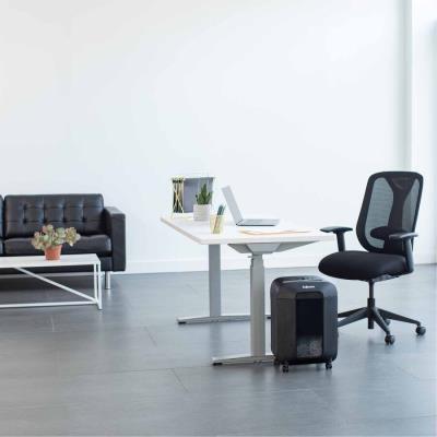 FELLOWES skartovač LX 85/ křížový řez 4x40mm/ objem koše 19 l/ stupeň utajení P-4 (důvěrné)/ černý