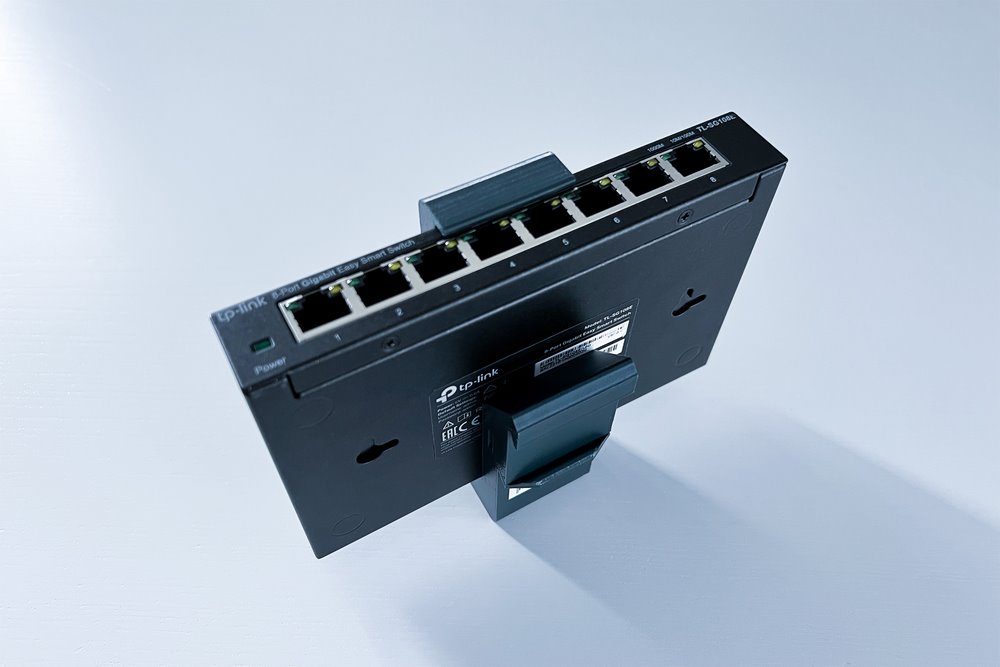 TP-LINK Držák na DIN lištu D-TPDIN158, pro SG108xx, SF1006P, ER605, RP108GE, šedý