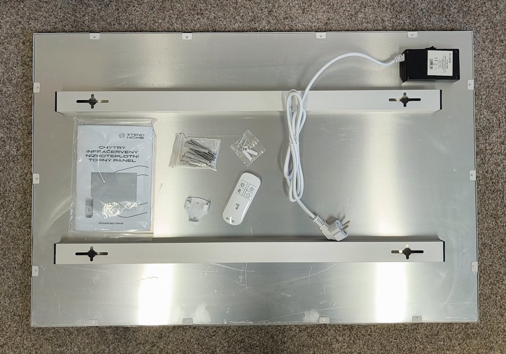 Xtend Home topný infra panel, bezrámový, 580W, 230V, bílý, Wi-Fi, Tuya