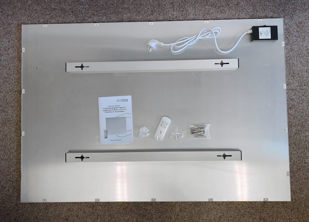 Xtend Home topný infra panel, bezrámový, 960W, 230V, bílý, Wi-Fi, Tuya