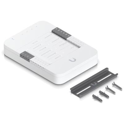 Ubiquiti UniFi Access Gate Hub - Rozbočovač, 4x PoE Out, 2x výstup Dry, 1x výstup 12V, 1x AUX, 5x vstup, 1x PoE++ In