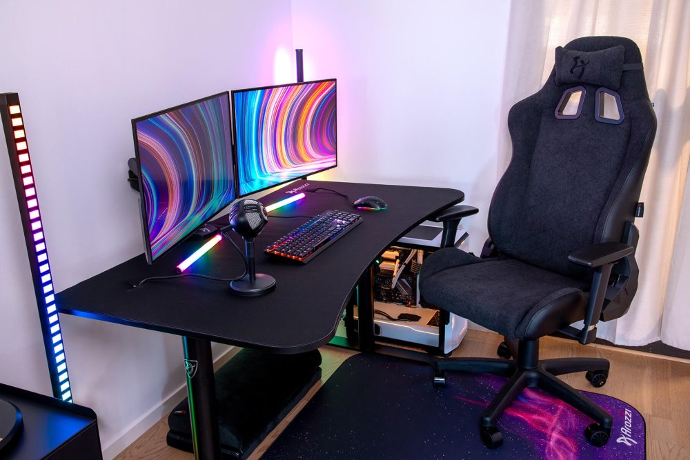 AROZZI herní stůl ARENA MEDIUM Pure Black/ černý/ šíře 140 cm