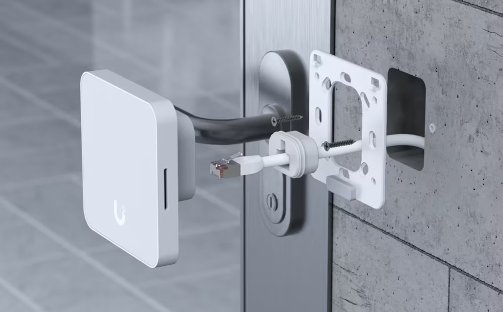 Ubiquiti UniFi Access G3 Reader Flex W - Přístupová čtečka, numerická klávesnice, krytí IP55, PoE, bílá