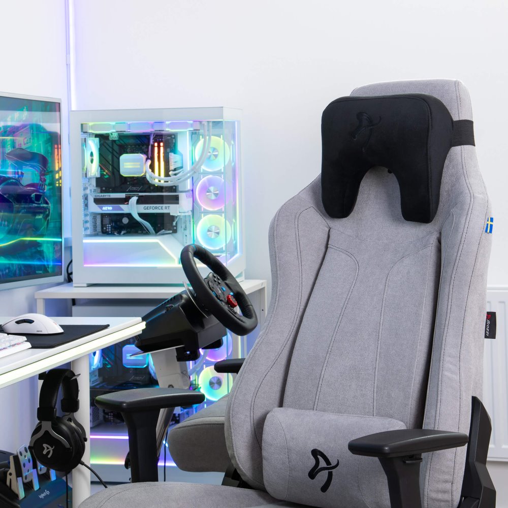 AROZZI Neck Pillow Velvet Black/ ergonomický polštář pod hlavu a krk/ sametově černý