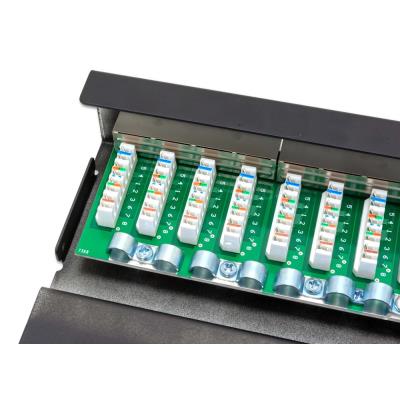 XtendLan Patch panel 10", 12 portů, 1U, Cat5e, STP, LSA, s krytem, černý