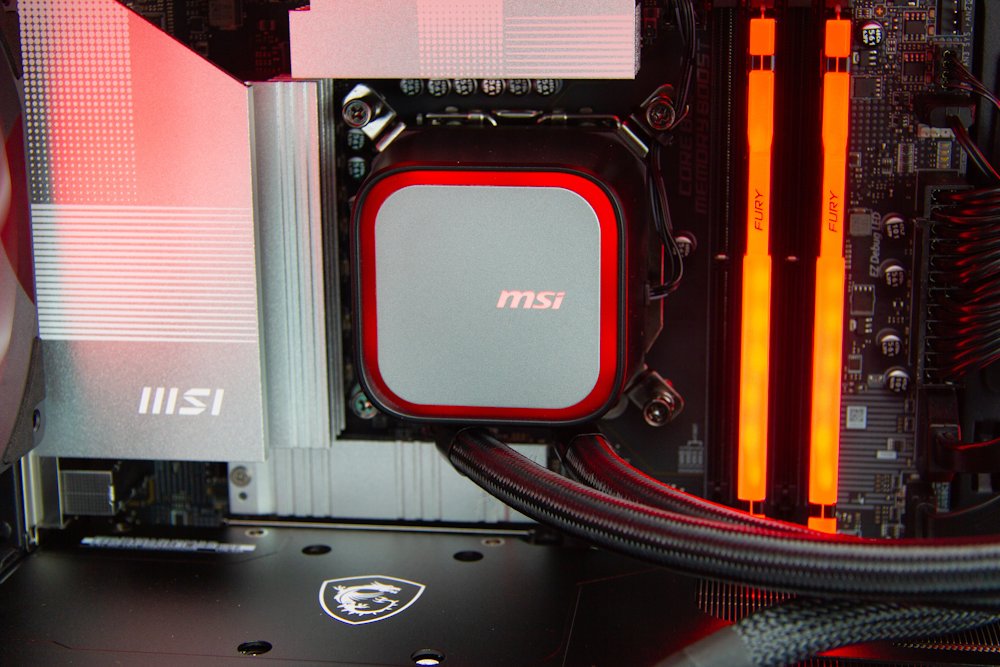 HAL3000 Master Gamer Elite-K / Intel Core Ultra 5 245KF/ 32GB DDR5/ RTX 5070 Ti/ 2TB PCIe4 SSD/ WiFi/ W11