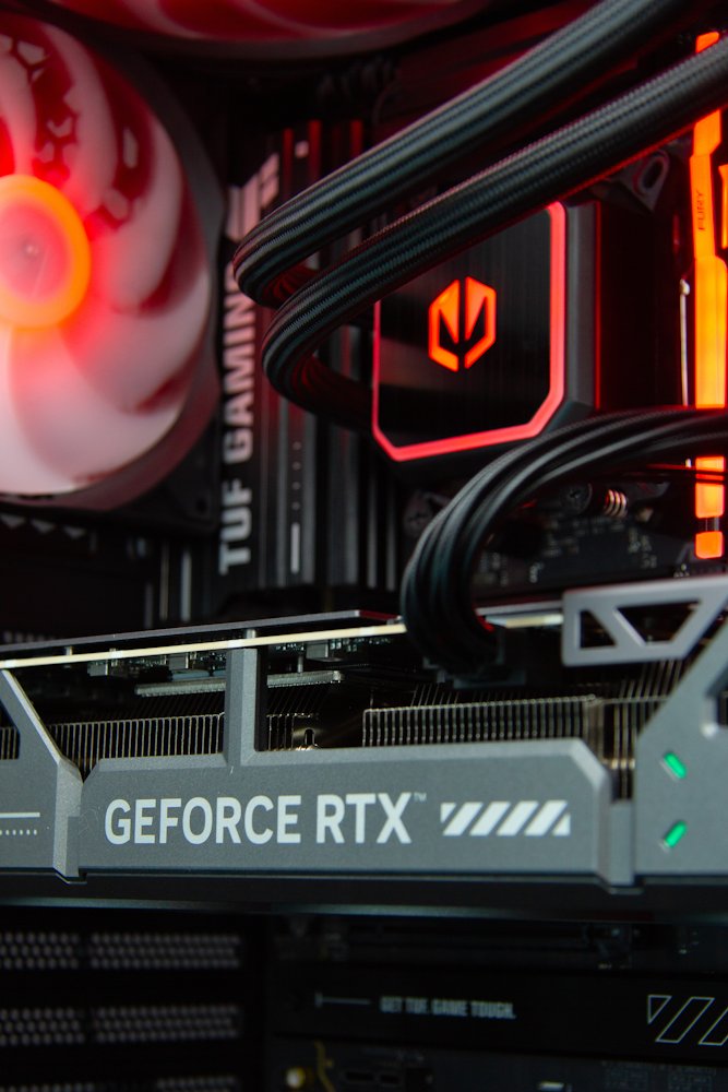 HAL3000 Alfa Gamer Elite Ti / AMD Ryzen 7 9800X3D/ 32GB DDR5/ RTX 5070 Ti/ 2TB PCIe4 SSD/ WiFi/ W11