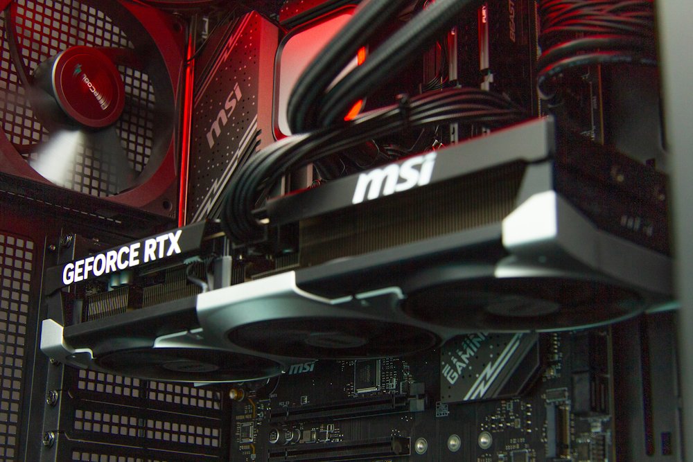 HAL3000 Master Gamer Elite Ti / Intel i7-14700F/ 32GB DDR5/ RTX 5070 Ti/ 2TB PCIe4 SSD/ WiFi/ W11