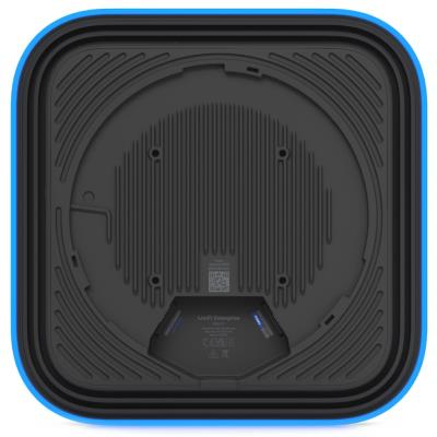 Ubiquiti UniFi E7 - Enterprise Wi-Fi 7 AP, 2.4/5/6GHz, až 20.8Gbps, 1x 10GbE, 1x GbE, vnitřní, PoE++ (bez PoE inj.)