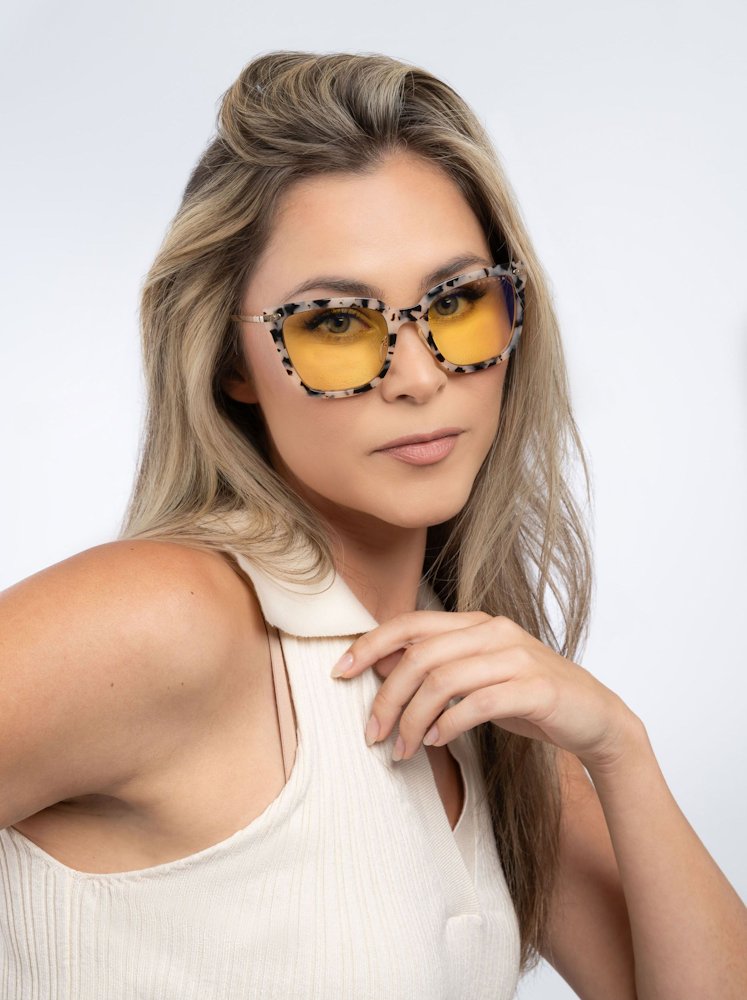 GUNNAR kancelářske/herní brýle  KAIA CREAM MARBLE jantarová skla BLF 65 GUNNAR focus