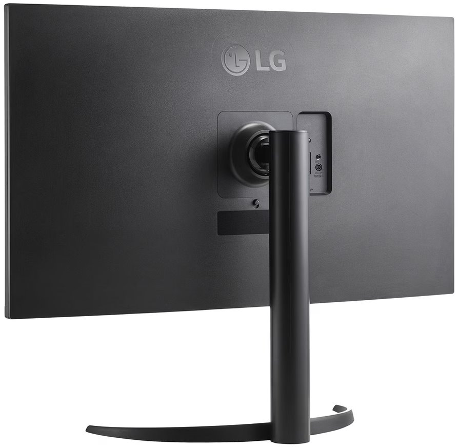LG monitor 32UR550K-B  31,5" VA 4K 3840x2160 / 16:9 / 250cdm / 4ms / DP /2xHDMI/repro/ výškově nastav.
