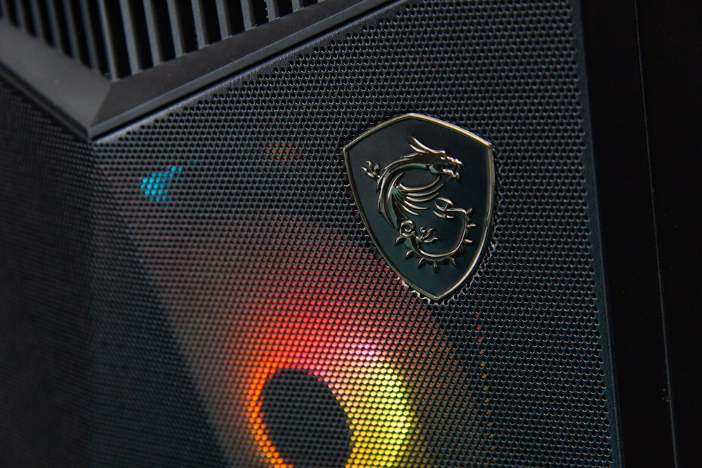 HAL3000 Master Gamer Elite Ti / Intel Core Ultra 7 265F/ 32GB DDR5/ RTX 5070 Ti/ 2TB PCIe4 SSD/ WiFi/ W11