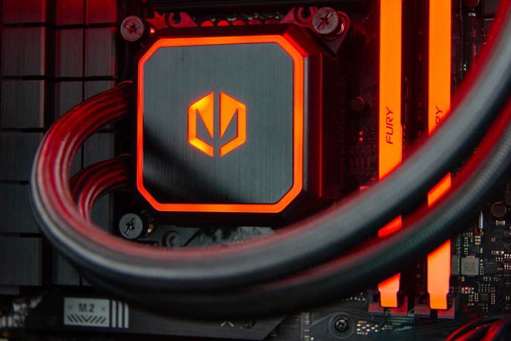 HAL3000 Master Gamer Elite XT / Intel i7-14700F/ 64GB/ RX 9070 XT/ 2TB PCIe4 SSD/ WiFi/ W11