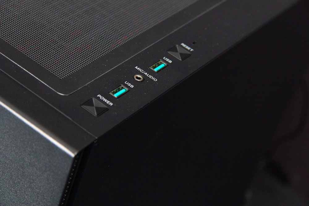 HAL3000 Master Gamer Elite XT / Intel i7-14700F/ 64GB/ RX 9070 XT/ 2TB PCIe4 SSD/ WiFi/ W11