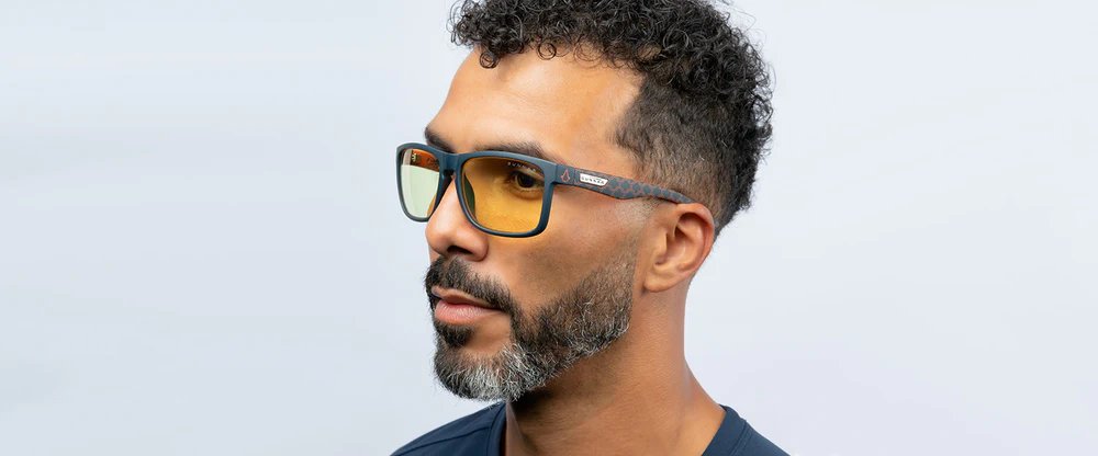 GUNNAR kancelářské/herní brýle INTERCEPT ASSASSIN’s CREED MIRAGE EDITION INDIGO * jantarová skla * BLF 65 * GUNNAR focus